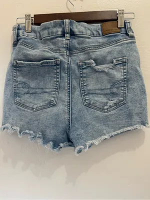 American Eagle Outfitters (AEO) High-Waisted Distressed Ripped Jean Shorts Sz 4 thumbnail 2