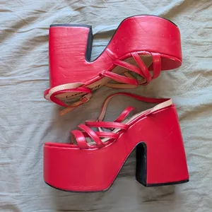 Lemon Drop by Privileged Tornado Strappy Platform Heels W7 Lipstick Red thumbnail 5