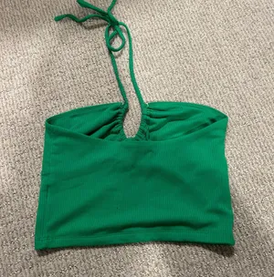 Green Crop Top thumbnail 3
