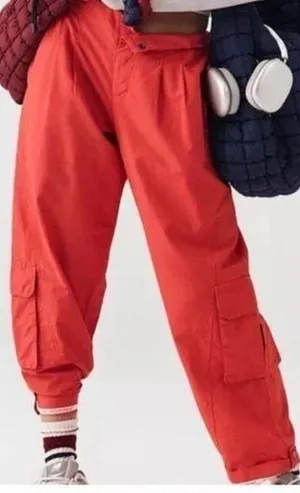 Free People Movement mesmerize me cargo pants. Size medium thumbnail 1