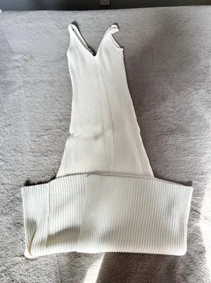 Abercrombie and Fitch Ribbed Maxi Dress thumbnail 1