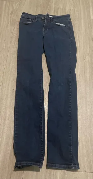 Levi's Women’s Navy Straight-Leg Jeans thumbnail 1