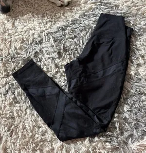 Black Aerie Mixed Texture Leggings thumbnail 1