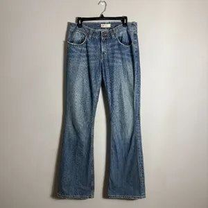 BKE Harlow Bootcut Denim Jeans Women's 31x33.5 Medium Wash Mid Rise Y2K Retro thumbnail 3