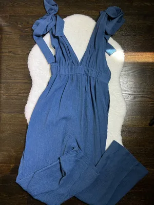 NWT Cider Blue Tie Shoulder Plunge Neck High Waist Wide Leg Jumpsuit Medium thumbnail 7
