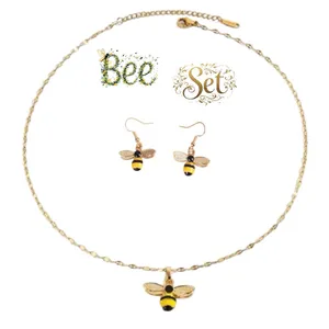Gold Bee Pendant Necklace and Earrings set! New thumbnail 2