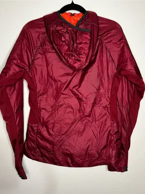 REI Co-Op Flash Insulated Hybrid Lightweight Packable Burgundy Hooded‎ Jacket thumbnail 7