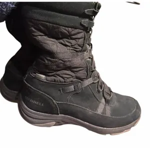 WOMAN'S MERRELL APPROACH TALL WEATHERPROOF BOOTS Rain Snow Boot US 8 Black Quilt thumbnail 10