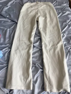 Ribbed Straight-Leg Pants in Cream thumbnail 3