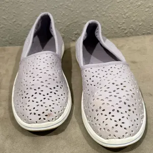Clarks Lilac Cloudsteppers Breeze Emily Slip-On Size 6‎ thumbnail 1
