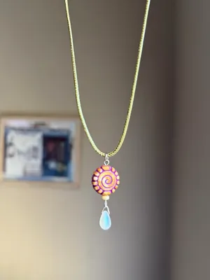 Handmade quality Czech glass swirl bead fairy boho vintage retro funky style necklace🌿✨ thumbnail 3