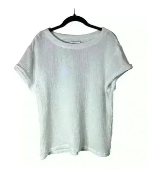 Calvin Klein women’s rolled cuff short sleeve top. Size Medium. thumbnail 4