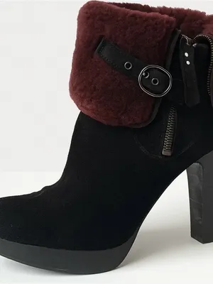 Ugg Scarlett black suede shearling cuff women’s ankle boots size 7.5 thumbnail 2