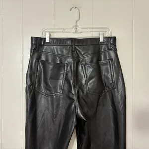 Abercrombie & Fitch 90s Straight Faux Leather Pants Black Ultra High Rise Size 1 thumbnail 11