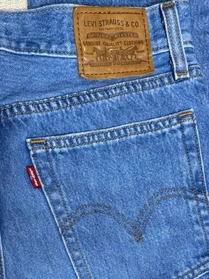 Levi’s Premium Wedgie Straight Jeans W26 L26 Blue Distressed Raw Hem Button Fly thumbnail 8