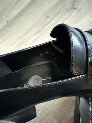 Bandolino Black Leather Mid-Heel Loafers with Silver Accent Size 6.5 thumbnail 5
