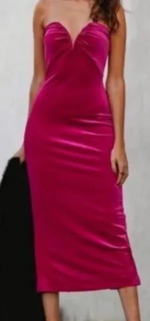 Zara Fitted Velvet Fuchsia Midi Dress thumbnail 2
