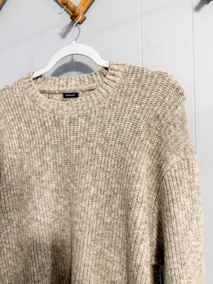 Abercrombie & Fitch Oversized Crewneck Sweater in Oatmeal thumbnail 5