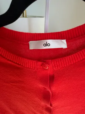 Alo Yoga Supernatural Sweater Cardigan – Bright Red – Size XS thumbnail 3