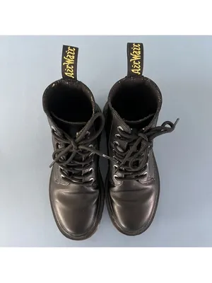 Dr. Martens‎ Luana Black Leather Air Wair Combat 7 Eyelet Lace Up Boots thumbnail 7