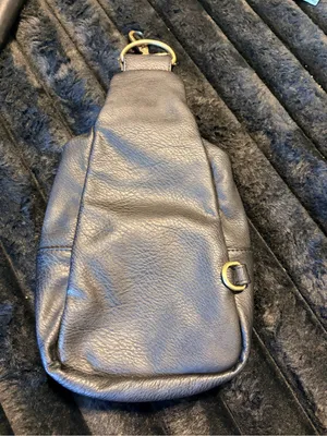 Anthropologie Sleek Black Leather Crossbody Sling Bag thumbnail 4
