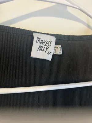 Princess Polly Top Black thumbnail 3