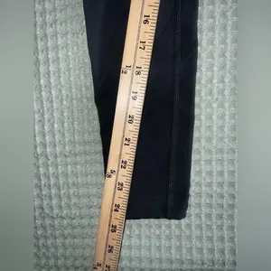 ALO Yoga Leggings thumbnail 2
