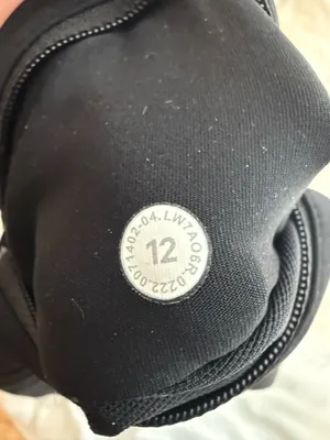 Lululemon 2.5" Speed Shorts Black thumbnail 2