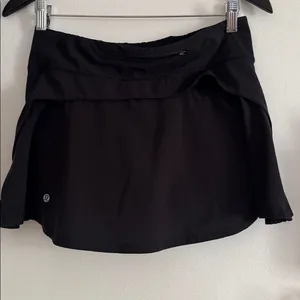 Lululemon Run: Pace Setter Skirt EUC thumbnail 3