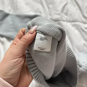 Brandy Melville‎ Womens Sweater Blue V Neck Winter Fall Coquette Dreamcore Girly thumbnail 5