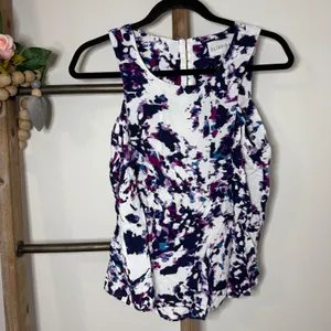 Olive and Oak Abstract Print Purple Blue White Sleeveless Blouse Size Medium thumbnail 2