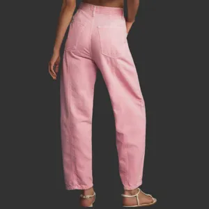 NWOT Pink High Rise Barrel Jeans Wide Leg Tapered Boyfriend Pants - Small thumbnail 2