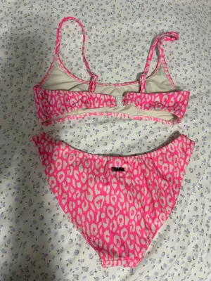 Triangl Bikini thumbnail 3