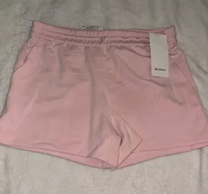 lululemon softstreme hr short 4” thumbnail 1