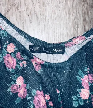 Luna Moon Women’s Floral Peplum Juniors Top Size 1XL NWT *Fits Smaller* thumbnail 4
