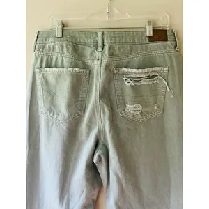 American Eagle Sz 14 Sage Green Womens Ripped High Rise Straight Mom Jeans thumbnail 5