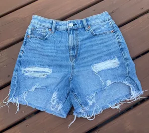 American Eagle Jean Shorts Baggy‎ Mom Short Distressed Cutoff Blue Denim Size 0 thumbnail 1
