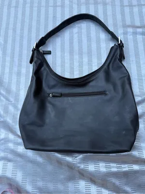 Guess Black Hobo Shoulder Bag – Front Zip Pocket, Silver Hardware thumbnail 3