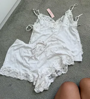 Victoria's Secret Pj set thumbnail 1