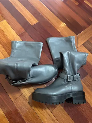 NEW GUESS Over the Knee Grey Boots Lug Sole Size 5 City Chic Frazer Tall Zip thumbnail 3