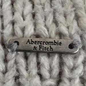 Grey Abercrombie & Fitch Women's Open Cable Knit Sweater Size XS thumbnail 3