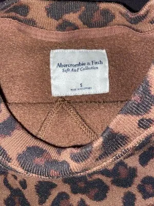 Abercrombie cheetah pullover thumbnail 2
