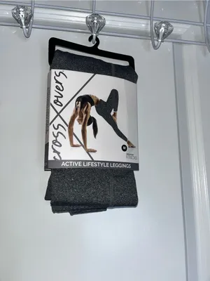 Fitkicks Crossovers NIP Active Yoga Leggings Sz M Soft Knit Stretch Workout Gray thumbnail 7