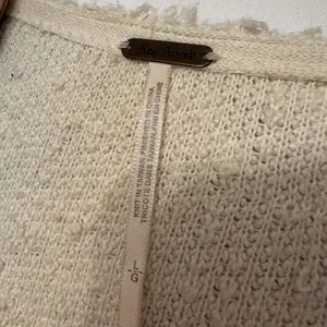 Free People‎ Size Large Beige Ivory Oversized Boucle Sweater V Neck Long Sleeve thumbnail 5