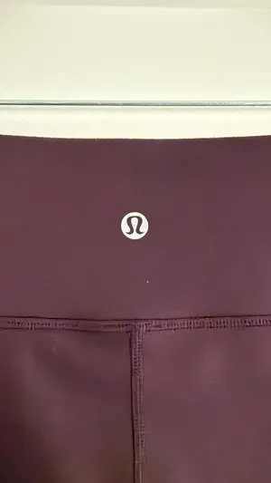 lululemon Size 8 Wunder Under Low-Rise Full-On Luon Leggings thumbnail 5