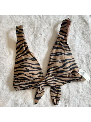NWT Aerie Pique Triangle Zebra Stripes Bikini Top - Size: Small thumbnail 2