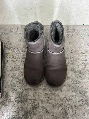 UGG Mini thumbnail 2