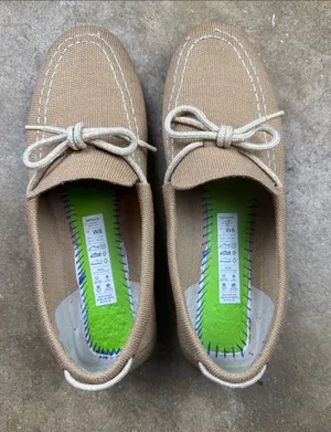 Rothy’s Boat Shoe in taupe and off white Size: 8 thumbnail 1