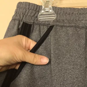 NWT Under Armour Women’s HeatGear Gray Black Athletic Gym Workout Shorts thumbnail 4