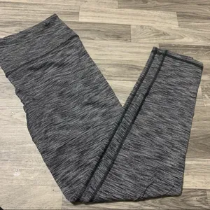 🌿Victoria’s Secret Grey Skinny Leggings; Large thumbnail 2
